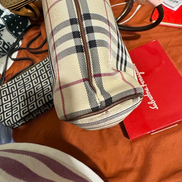 Burberry Plaid Tote Bag - Picture 8 of 12